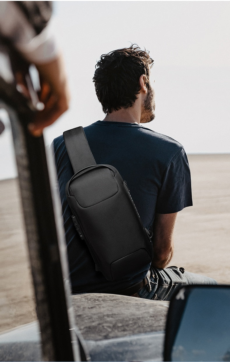 AirLite Shoulder Bag